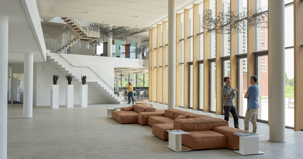 Interni della sede centrale di Van Roey